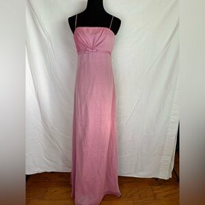 Beautiful Michaelangelo Pink dress. Size 2. Has cute little bow accent.